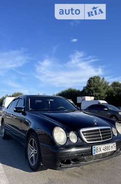 Седан Mercedes-Benz E-Class 2001 в Хмельницькому