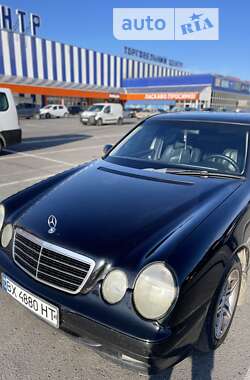 Седан Mercedes-Benz E-Class 2001 в Хмельницькому