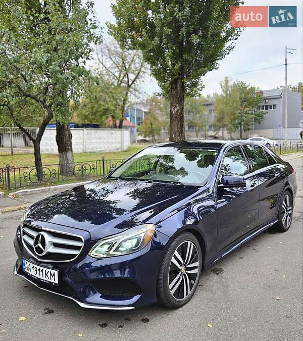 Седан Mercedes-Benz E-Class 2015 в Киеве