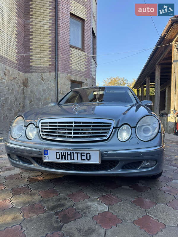 Седан Mercedes-Benz E-Class 2004 в Чугуеве фото 2 Седан Mercedes-Benz E-Class 2004 в Чугуеве