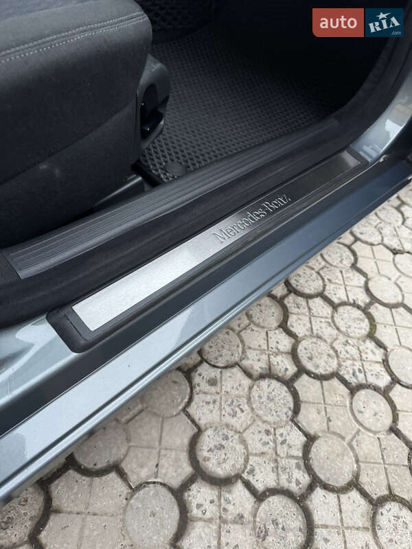 Седан Mercedes-Benz E-Class 2004 в Чугуеве фото 45 Седан Mercedes-Benz E-Class 2004 в Чугуеве