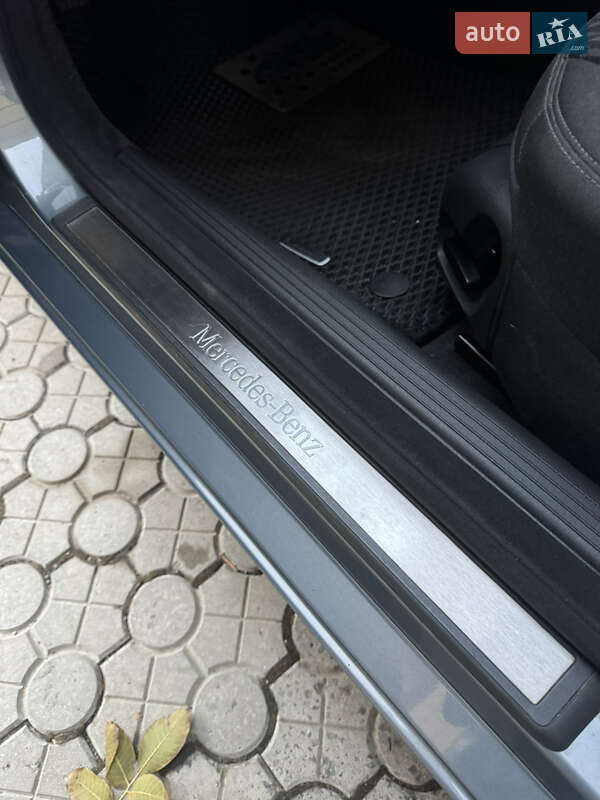 Седан Mercedes-Benz E-Class 2004 в Чугуеве фото 48 Седан Mercedes-Benz E-Class 2004 в Чугуеве