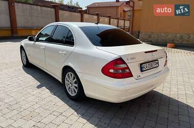 Седан Mercedes-Benz E-Class 2005 в Коломые