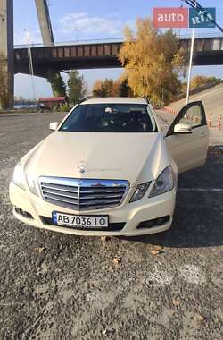 Универсал Mercedes-Benz E-Class 2010 в 