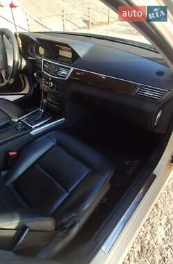 Универсал Mercedes-Benz E-Class 2010 в 