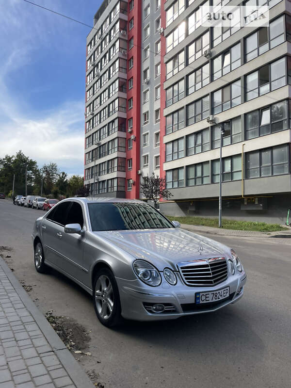 Седан Mercedes-Benz E-Class 2006 в Чернівцях