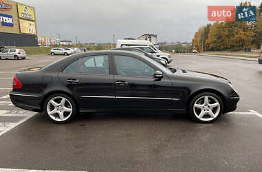 Седан Mercedes-Benz E-Class 2007 в Ровно