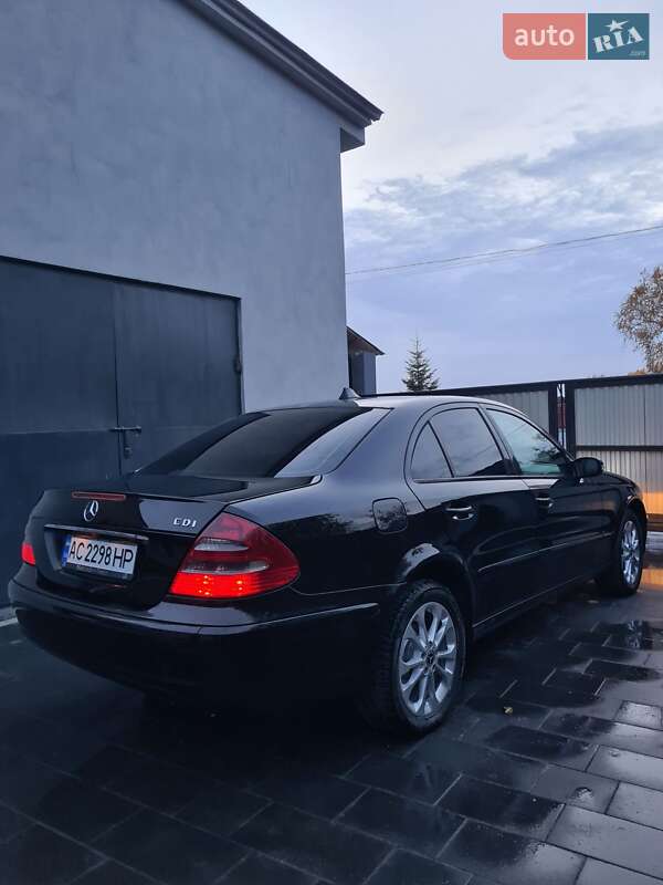 Седан Mercedes-Benz E-Class 2006 в Ковелі