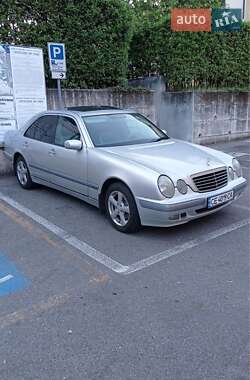 Седан Mercedes-Benz E-Class 1999 в Чернівцях