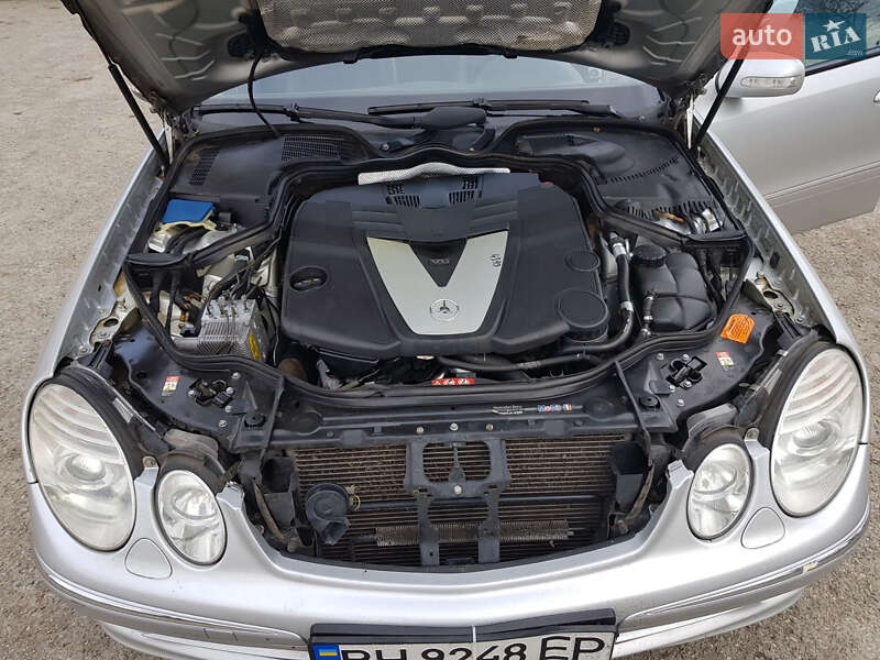 Седан Mercedes-Benz E-Class 2005 в Білгороді-Дністровському