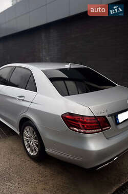 Седан Mercedes-Benz E-Class 2014 в 