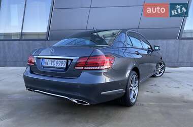 Седан Mercedes-Benz E-Class 2013 в Львове