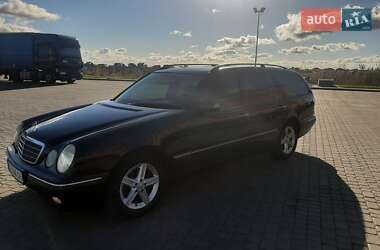 Універсал Mercedes-Benz E-Class 2002 в Острозі