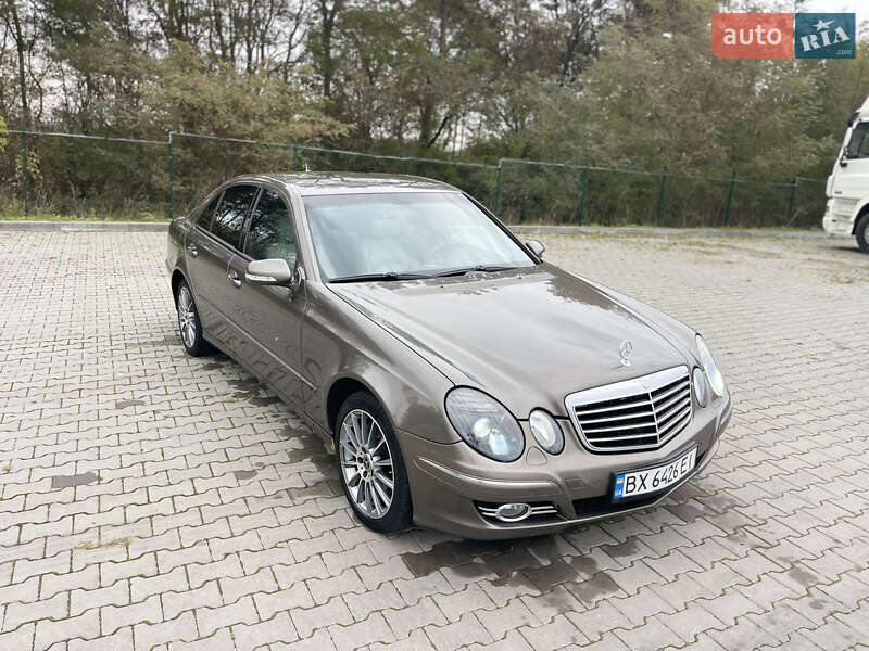 Седан Mercedes-Benz E-Class 2007 в Хмельницькому