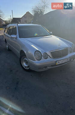 Универсал Mercedes-Benz E-Class 2000 в 