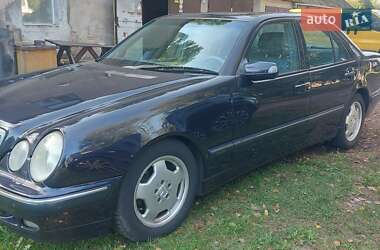 Седан Mercedes-Benz E-Class 2000 в Луцке