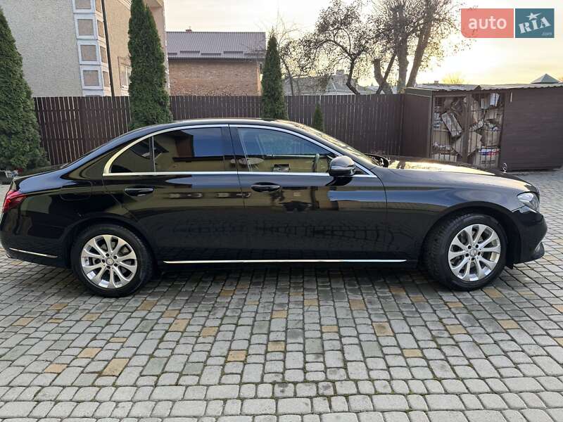 Седан Mercedes-Benz E-Class 2017 в Яворові фото 6 Седан Mercedes-Benz E-Class 2017 в Яворові