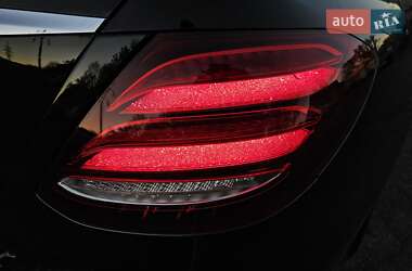 Седан Mercedes-Benz E-Class 2016 в 