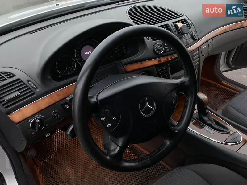 Універсал Mercedes-Benz E-Class 2004 в Вінниці