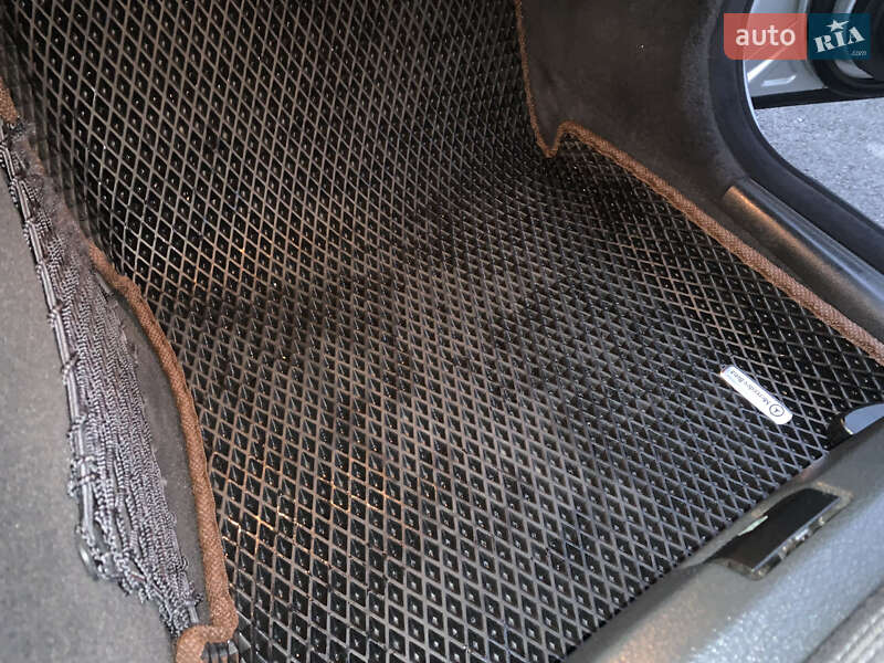 Універсал Mercedes-Benz E-Class 2004 в Вінниці