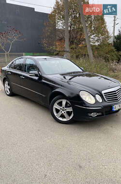 Седан Mercedes-Benz E-Class 2008 в Києві