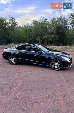 Купе Mercedes-Benz E-Class 2010 в Кривом Роге