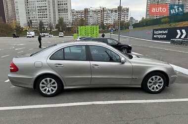 Седан Mercedes-Benz E-Class 2005 в Киеве