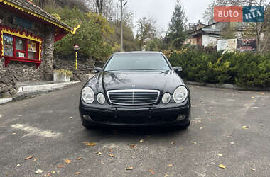 Седан Mercedes-Benz E-Class 2004 в Черкасах