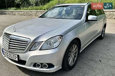 Универсал Mercedes-Benz E-Class 2011 в 