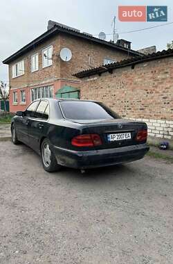 Седан Mercedes-Benz E-Class 2000 в Шполе