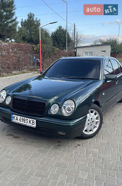 Седан Mercedes-Benz E-Class 1996 в Одесі