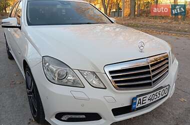 Седан Mercedes-Benz E-Class 2009 в Нікополі