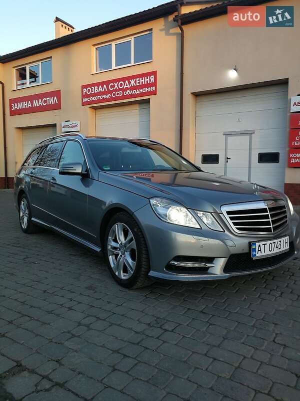 Универсал Mercedes-Benz E-Class 2013 в Ивано-Франковске