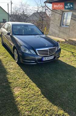 Седан Mercedes-Benz E-Class 2010 в Черновцах