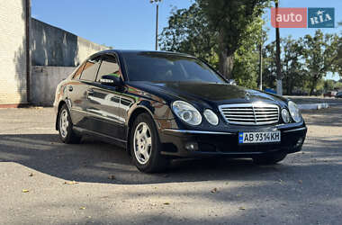 Седан Mercedes-Benz E-Class 2004 в Виннице