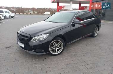 Седан Mercedes-Benz E-Class 2014 в Чернівцях