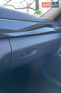 Седан Mercedes-Benz E-Class 2009 в 
