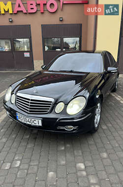 Седан Mercedes-Benz E-Class 2008 в Коломые