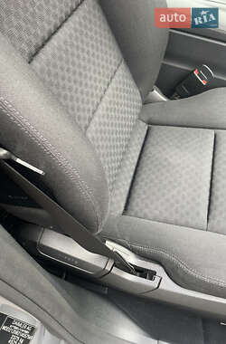 Седан Mercedes-Benz E-Class 2011 в 