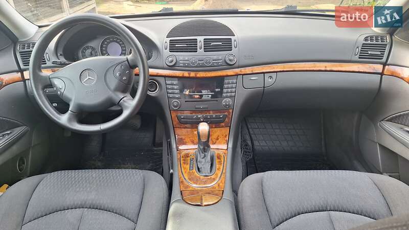 Седан Mercedes-Benz E-Class 2003 в Березанке фото 3 Седан Mercedes-Benz E-Class 2003 в Березанке