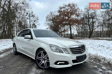 Седан Mercedes-Benz E-Class 2010 в Белой Церкви