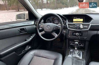 Седан Mercedes-Benz E-Class 2010 в Білій Церкві