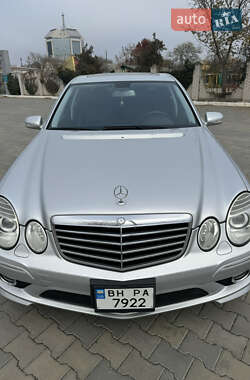 Седан Mercedes-Benz E-Class 2007 в Измаиле