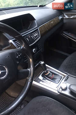 Седан Mercedes-Benz E-Class 2012 в Коломиї