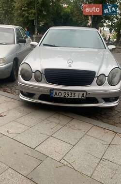 Седан Mercedes-Benz E-Class 2003 в 
