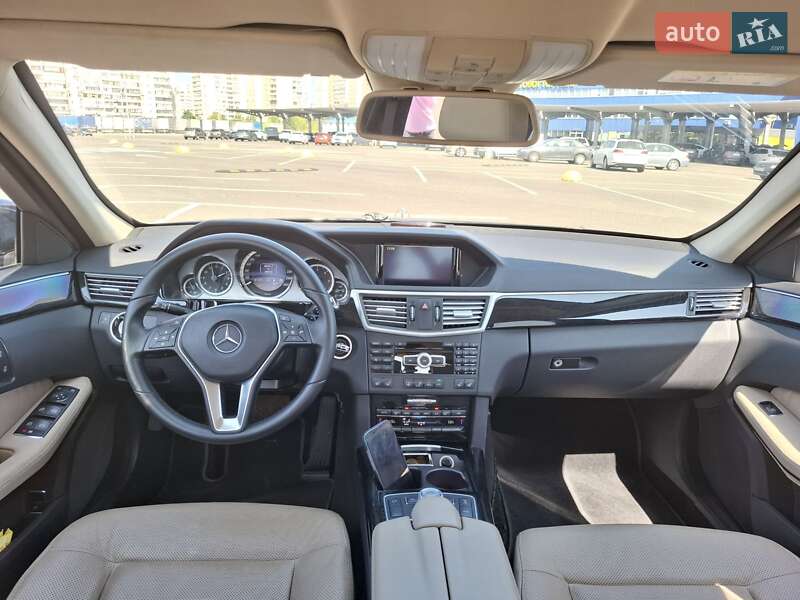Седан Mercedes-Benz E-Class 2012 в Києві фото 11 Седан Mercedes-Benz E-Class 2012 в Києві