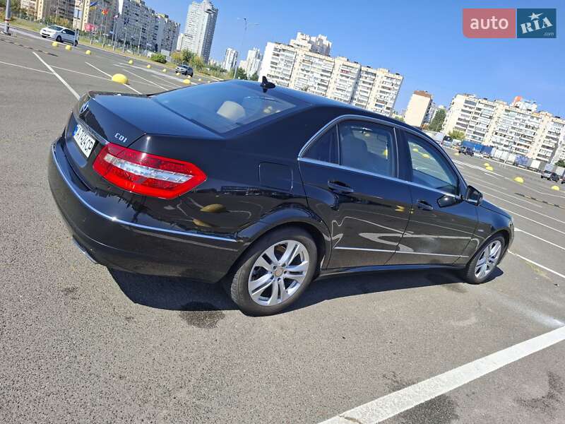 Седан Mercedes-Benz E-Class 2012 в Києві фото 6 Седан Mercedes-Benz E-Class 2012 в Києві