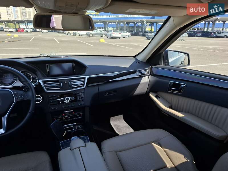 Седан Mercedes-Benz E-Class 2012 в Києві фото 12 Седан Mercedes-Benz E-Class 2012 в Києві