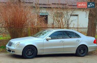 Седан Mercedes-Benz E-Class 2005 в Луцьку