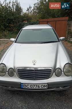 Універсал Mercedes-Benz E-Class 2002 в Сокалі